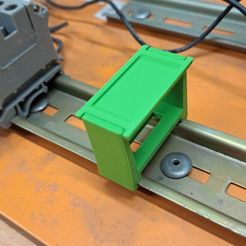 mounted.jpg Cable clamp for 35mm DIN rail
