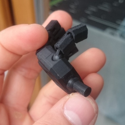 Capture d’écran 2017-03-14 à 10.08.54.png TRANSFORMERS CW POSABLE HANDS 2.0