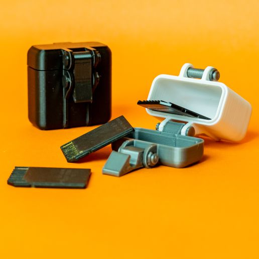 Caja-para-guardas-cosas-chiquitas.jpg Micro Multipurpose Box with Secure Lock