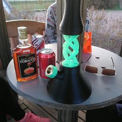a bong in the wild.jpg Fichier STL HD bong・Modèle à télécharger et à imprimer en 3D