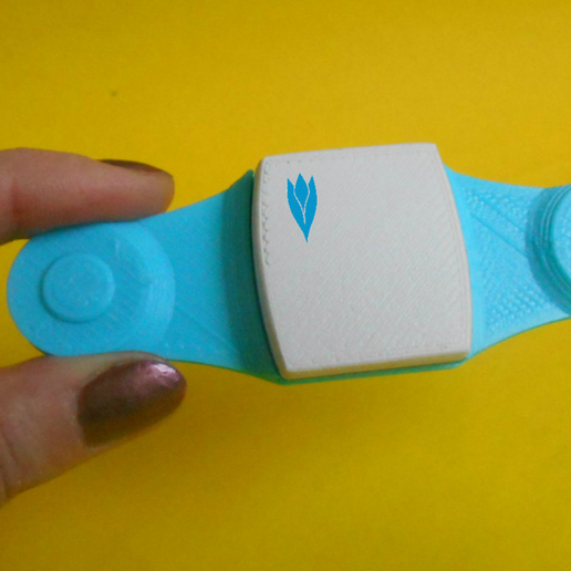 mHealth ECG monitor case
