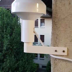 20190703_212401.jpg Archivo 3D gratis Soporte de pared para antena GPS・Diseño de impresión 3D para descargar