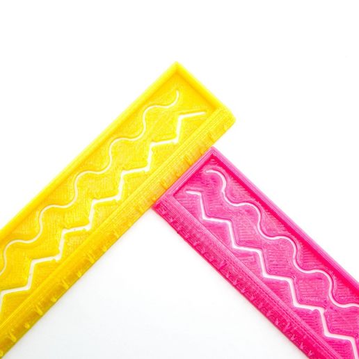 d27d062a54ac96b1d24e038b7958f120_1447458249339_NMD000473-4.jpg Règle amusante