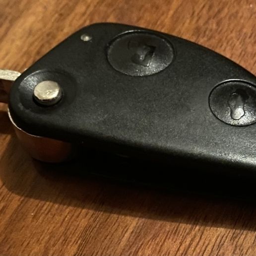 Alfa Romeo 147/156 keyring holder