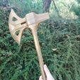 db4c9dcb159ea4bb7b851604ad4871ca_display_large.jpg Skyrim dwarven one hand axe , 3d printable version for cosplay and props