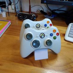 Xbox 360 controller stand for 2 controller