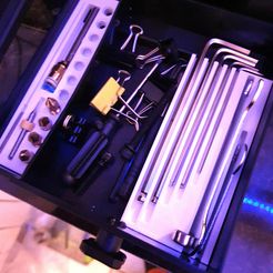 20201205_174607.jpg Archivo 3D gratis Organizador de herramientas para Creality Ender 3 v2・Plan imprimible en 3D para descargar