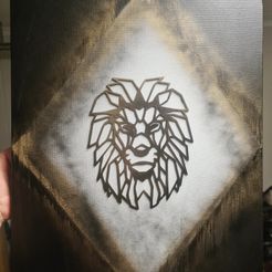 Настенная скульптура льва 2D
