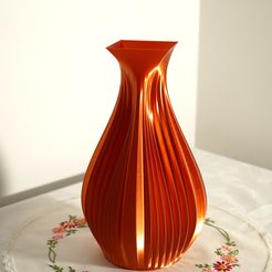 DSC09386-r.jpg Industrial vase #7