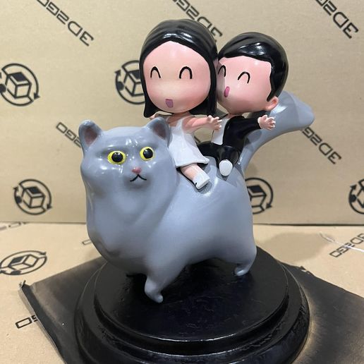 409756280_191697464022682_2194342478124266580_n.jpg Cat and Couple Wedding Cake Topper