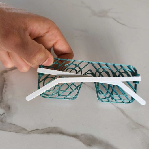 WhatsApp-Image-2024-12-26-at-22.20.33.jpeg 2025 Glasses