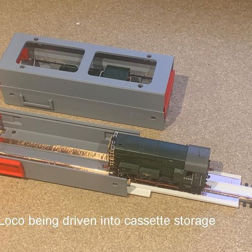 IMG_4054-labelled.jpg HO/OO Modular Drive-On Storage Cassettes for Locos/Trains