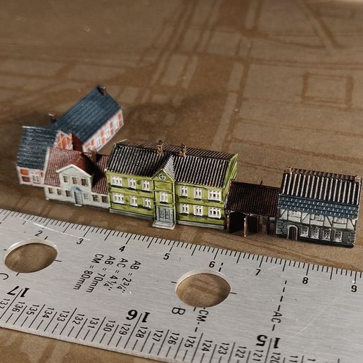 house-row-front.jpg small houses - 7 models for 2-4mm wg and t-scale trains