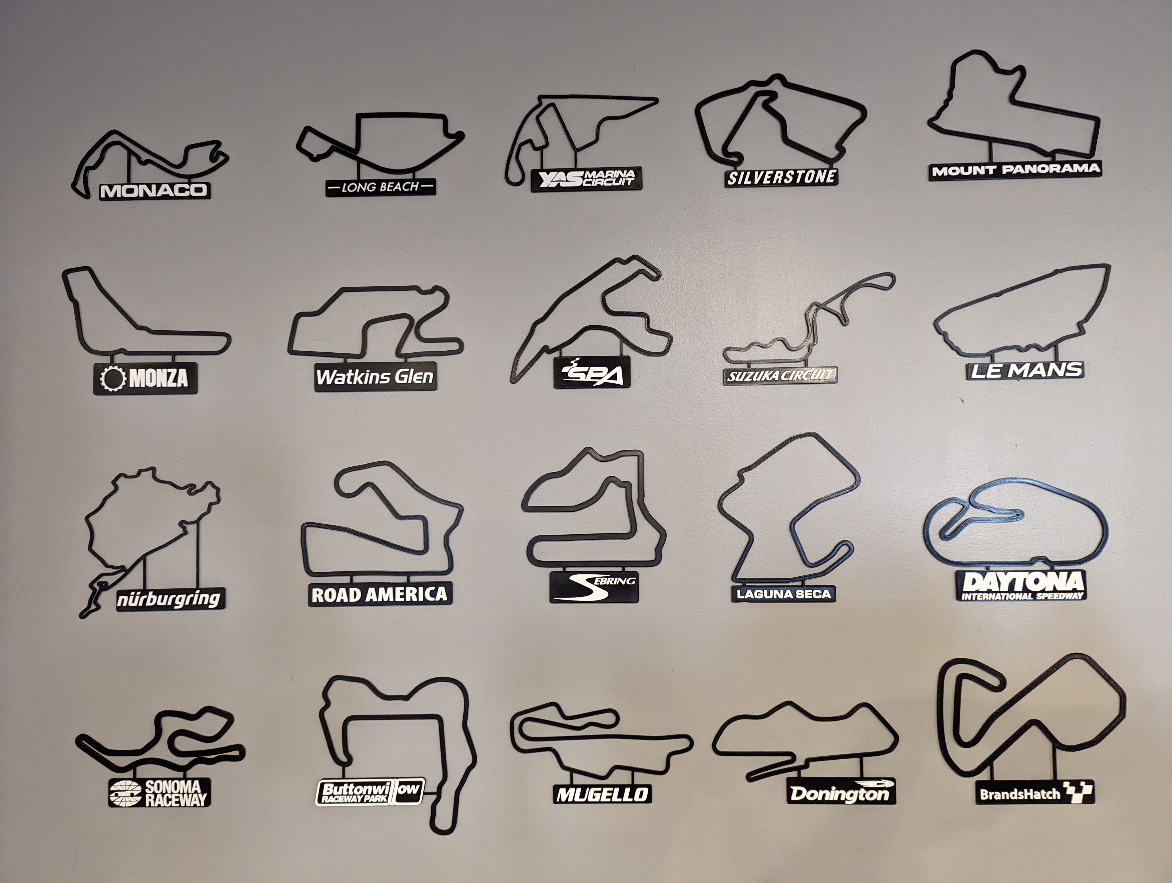 STL file Laguna Seca Track Map with Nameplate Wall Art・3D printing idea ...