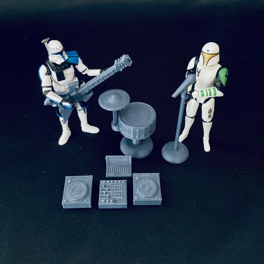 WhatsApp-Image-2025-02-13-at-2.30.55-PM.jpeg Musical Instruments for 3.75" & 6" Figure Diorama (1:18 & 1:12 scales)