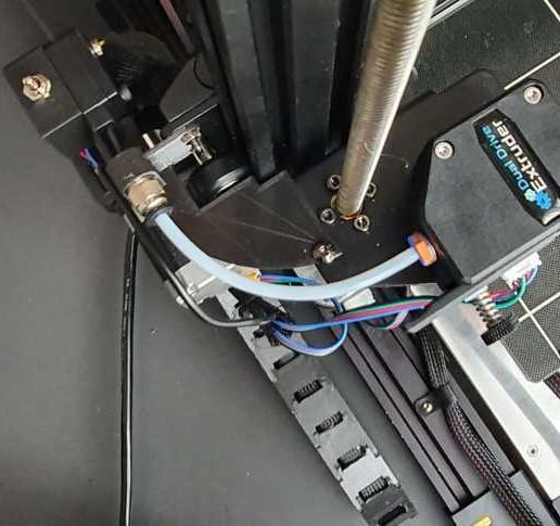 667b497a-a279-4c10-8953-29b161ab23a2.jpg Anycubic Chiron fillament guide Trianglelabs BMG extruder