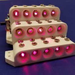 20170716_200844.jpg Fichier 3D gratuit Support pour 15 lasers・Modèle à télécharger et à imprimer en 3D