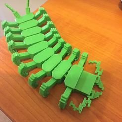 IMG_0652-1.jpg Sculk Centipede (Minecraft, Fan-Made, Articulated)