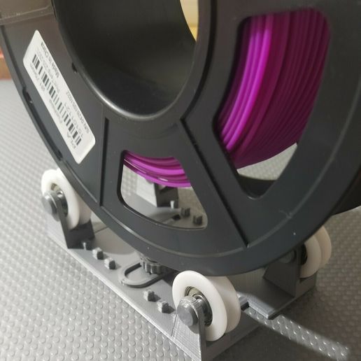 Foto-011.jpg Adjustable support for 3D printer wire