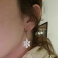 20211129_215939.jpg Christmas Flake Earrings