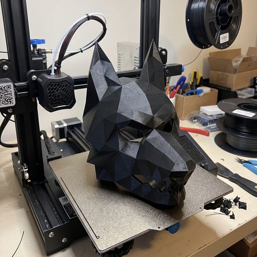 Lowpoly Wolf Mask