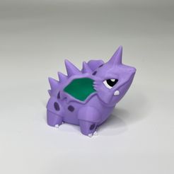 Nidorino02.jpg POKEMON - POKEMON NIDORINO (ЛЕГКАЯ ПЕЧАТЬ БЕЗ ПОДДЕРЖКИ)