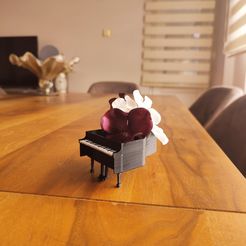 2.jpg piano flower pot