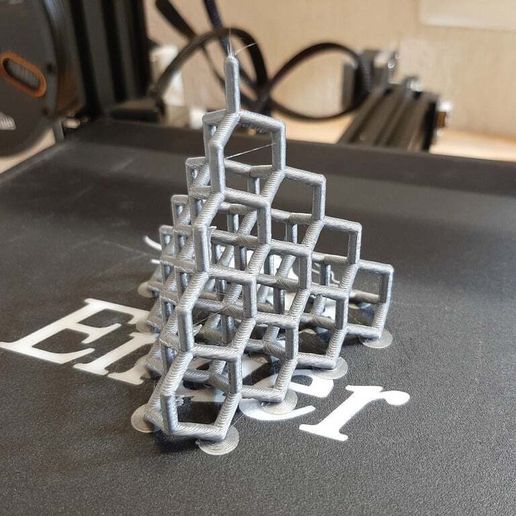 diamond_model2.jpg Diamond model