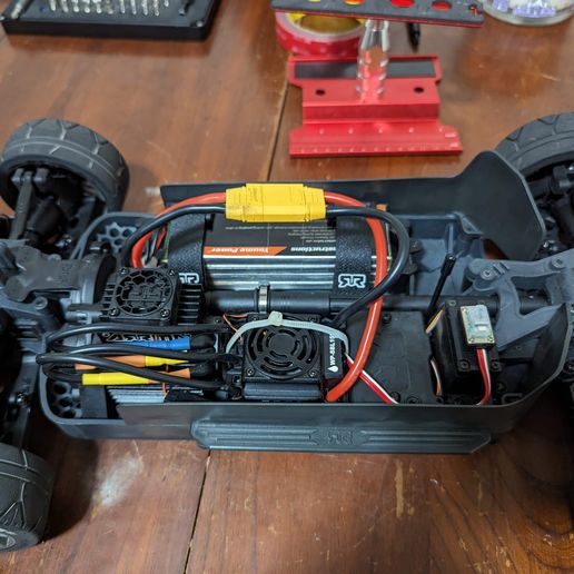 PXL_20231012_035201010.jpg Arrma Vendetta, Big Rock, Senton, Typhon, and Infraction ESC Mount Plate