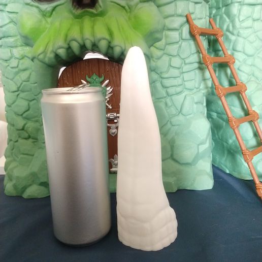 IMG_20230410_145630647.jpg Dragon tongue (long)