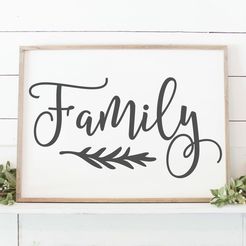 Family-Sign.jpg Hanging Family Sign