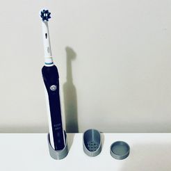 IMG_0932.jpg Oral-B Electric Toothbrush Stand