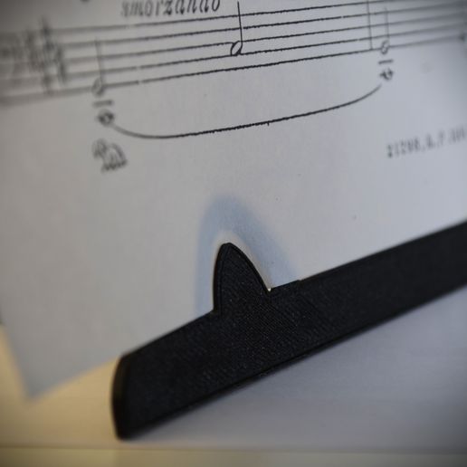 _DSC8648-edit.jpg Sheet music support