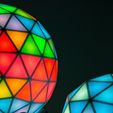 IMG_3621.jpeg Geodesic(k) RGB LED Küreler