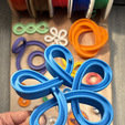Screenshot-2026-01-03-at-12.24.54 AM.png MINI MARBLE RUN - BB LOOPS FIDGET SET OF 3 - FLOWER, TWIST RING, BASEBALL