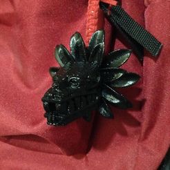 quetz2.jpg Archivo STL Quetzalcoatl pendant for backpack・Diseño para descargar y imprimir en 3D