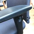 IMG_3246.JPG Armrest button replacement bracket Kusch&Co Papilio office chair
