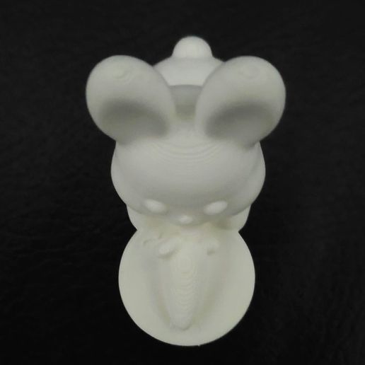 Cod2052-Bunny-Picking-Up-Carrot-1.jpeg 3D file Bunny Picking Up Carrot・3D printable model to download, Usagipan3DStudios