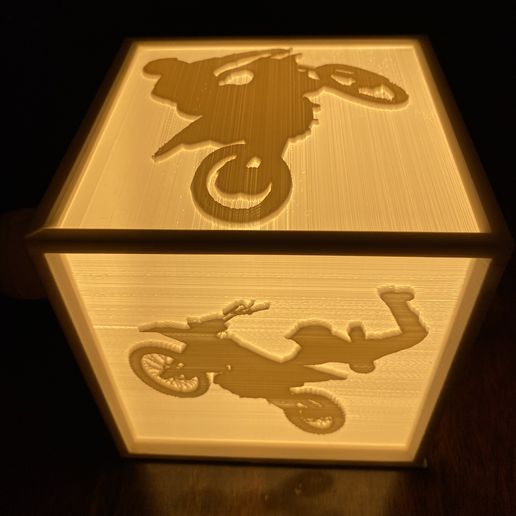 IMG_3953.jpg Freestyle Moto X Light Box