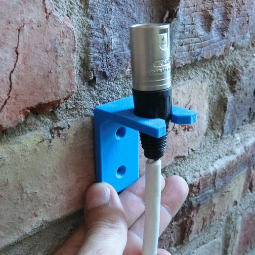 Capture_d__cran_2014-10-29___15.02.53.png Charge cable holder