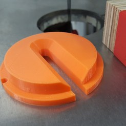 Capture d’écran 2017-04-12 à 12.11.44.png Free STL file Bandsaw Blade Insert Cover for Central Machinery 14" Four Speed Woodworking Bandsaw・3D print design to download