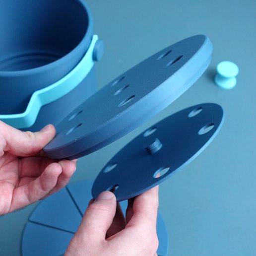 0_8.jpg Contenedor de residuos orgánicos