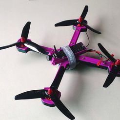 IMG_20190519_120254009a.jpg Бесплатный 3D файл Quadcopter FPV 200mm v0.28 (2019)・План 3D-печати для скачивания