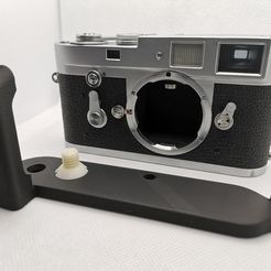 IMG_20200407_153559.jpg Fichier STL gratuit Poignée, vis et capot de viseur Leica M2・Design pour imprimante 3D à télécharger