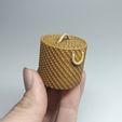 WhatsApp-Image-2024-12-26-at-10.49.23.jpeg 1/12 Scale wicker Storage STL (2 Größen) für Puppenhäuser und Miniaturprojekte (kommerzielle Lizenz)