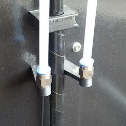 20160717_165315.jpg Fichier 3D gratuit Guide de la bobine de filament arrière pour CTC Bizer / Flashforge Creator / Replicator Dual・Modèle à télécharger et à imprimer en 3D