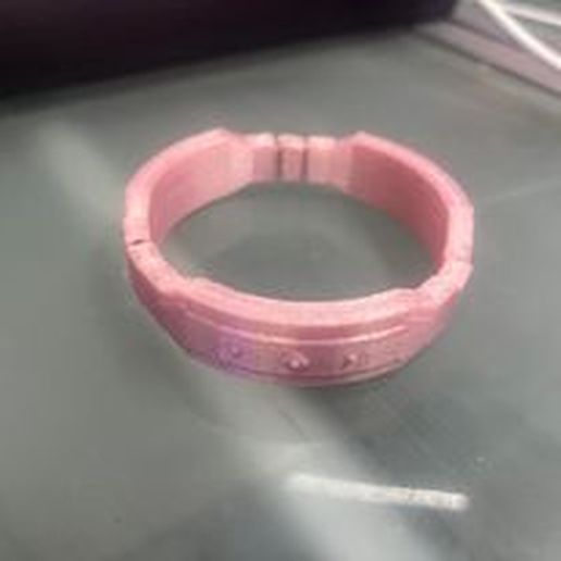 apex legends she-wolf bracelet 3D model