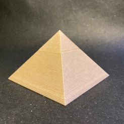 1.jpg Fichier 3D Boîte pyramidale・Plan pour impression 3D à télécharger