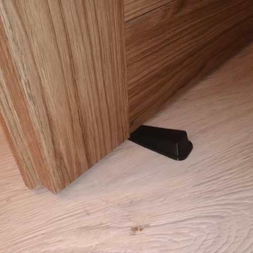 🚪 Door stop - minimalistic and practical
