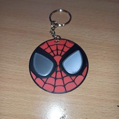 241447707_408330444017549_5997540124674122600_n.jpg STL file Spiderman Keychain・Model to download and 3D print